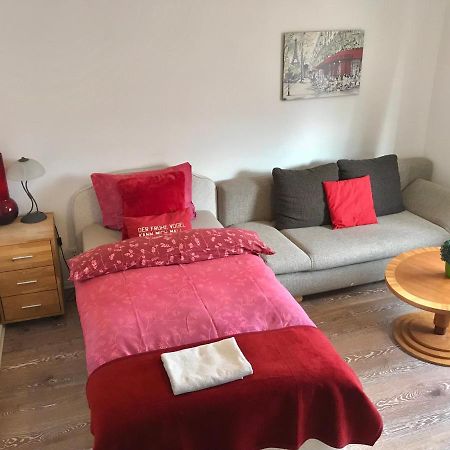 Ingrids Ferienwohnung Mit Balkon In Thiede Naehe See Salzgitter Exterior foto