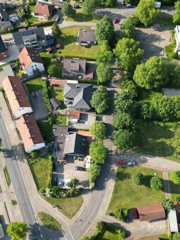Ingrids Ferienwohnung Mit Balkon In Thiede Naehe See Salzgitter Exterior foto