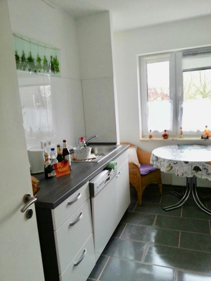 Ingrids Ferienwohnung Mit Balkon In Thiede Naehe See Salzgitter Exterior foto