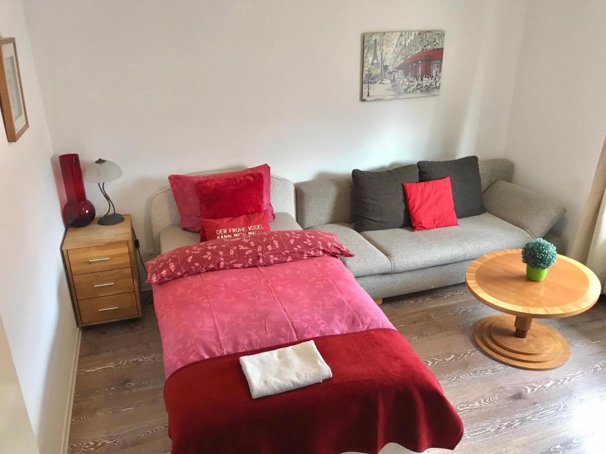 Ingrids Ferienwohnung Mit Balkon In Thiede Naehe See Salzgitter Exterior foto
